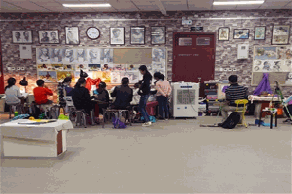 乐星空艺术教育